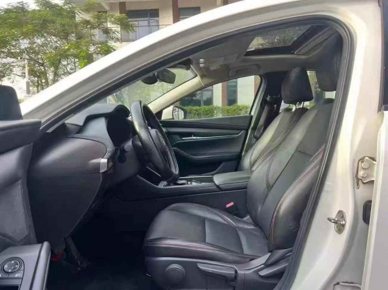 广州21年马自达昂克赛拉7