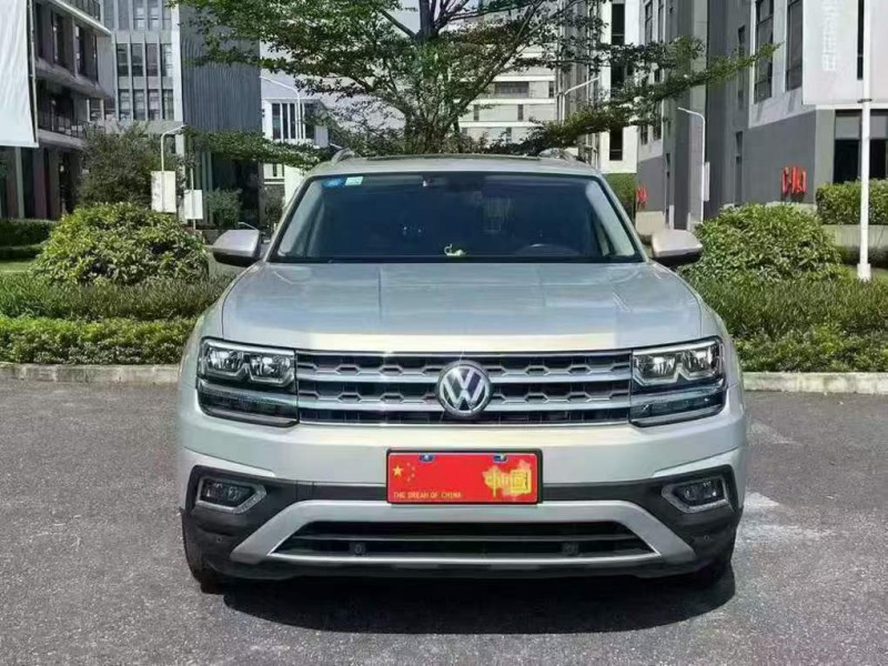 广州18年大众途昂1