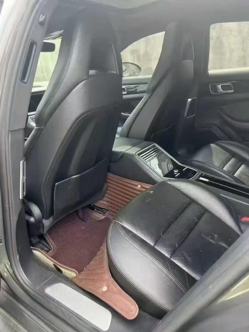 广州17年保时捷帕拉梅拉6