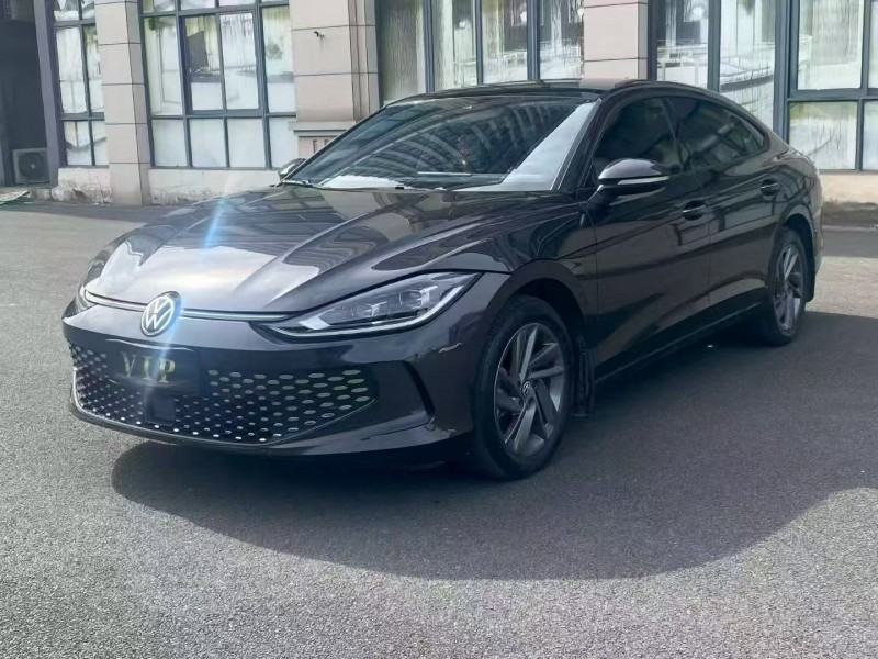 广州25年大众凌渡4