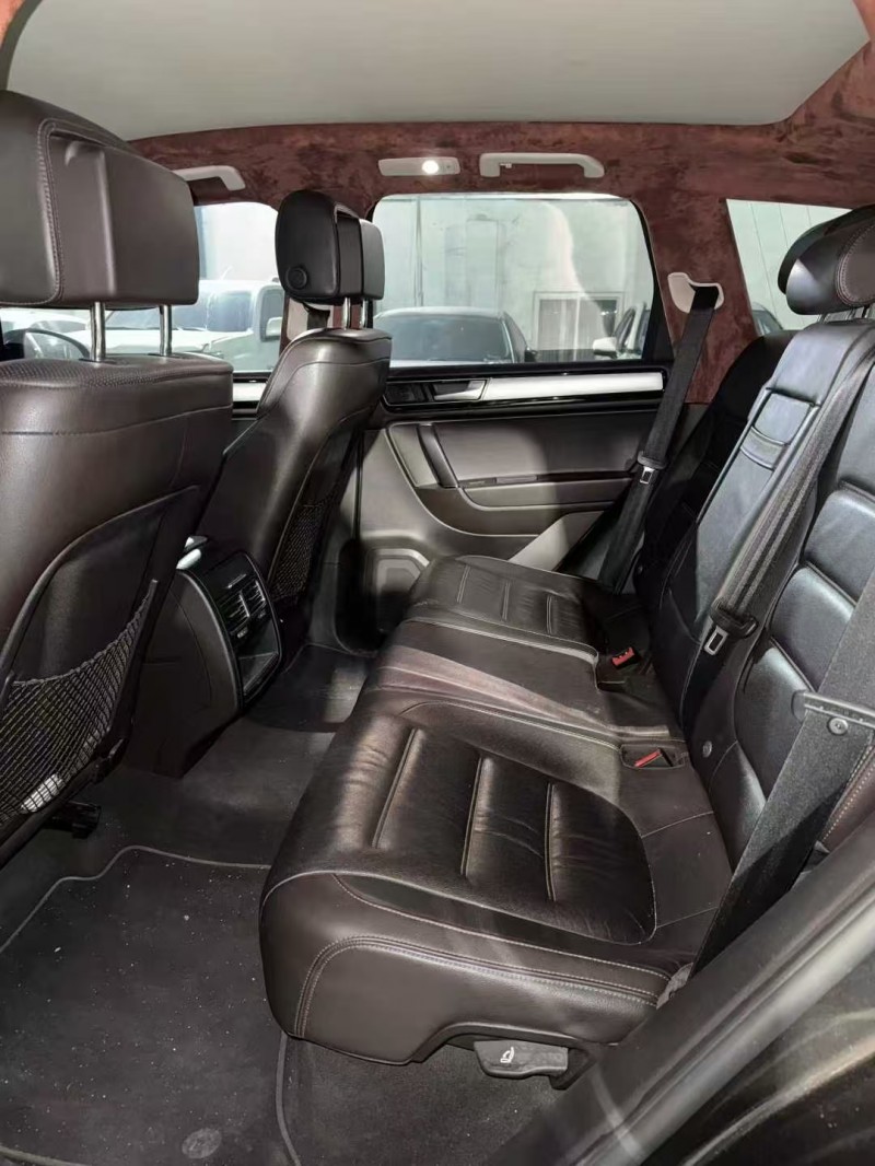 广州16年大众途锐3