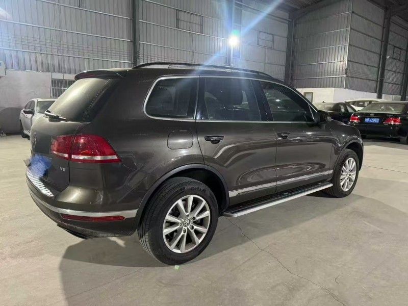 广州16年大众途锐6