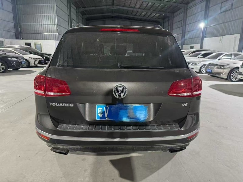 广州16年大众途锐9