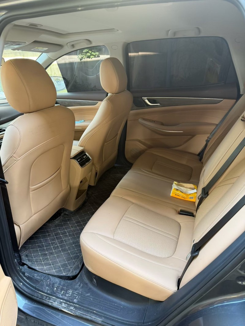 南昌24年东风蓝电E55