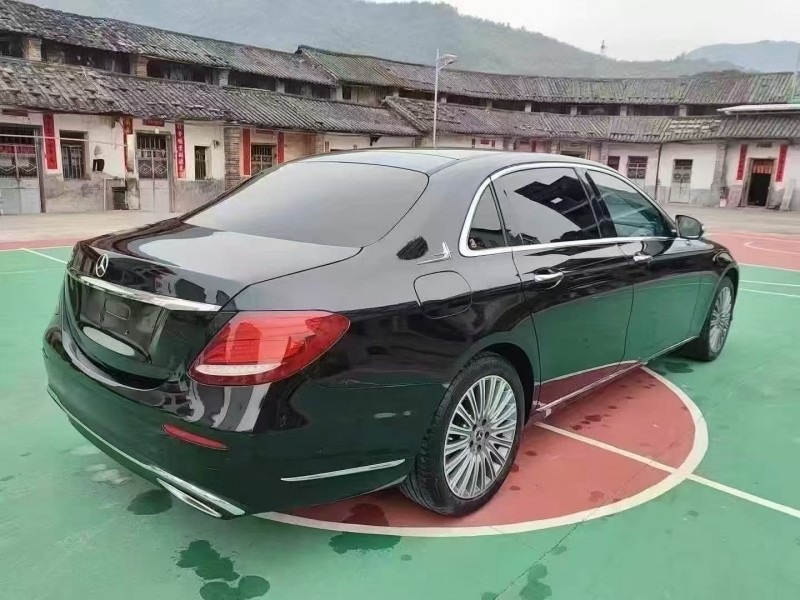 福州20年奔驰E8