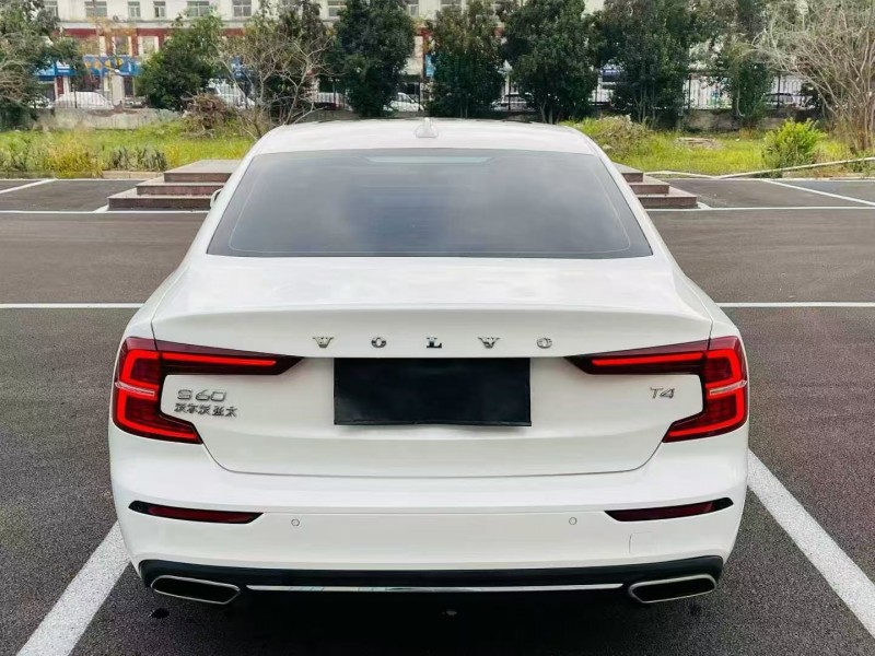 聊城21年沃尔沃S60L9