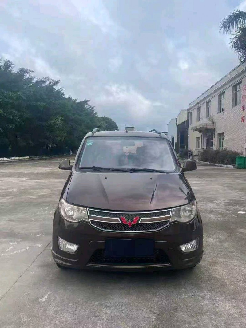 漳州17年五菱汽车宏光1