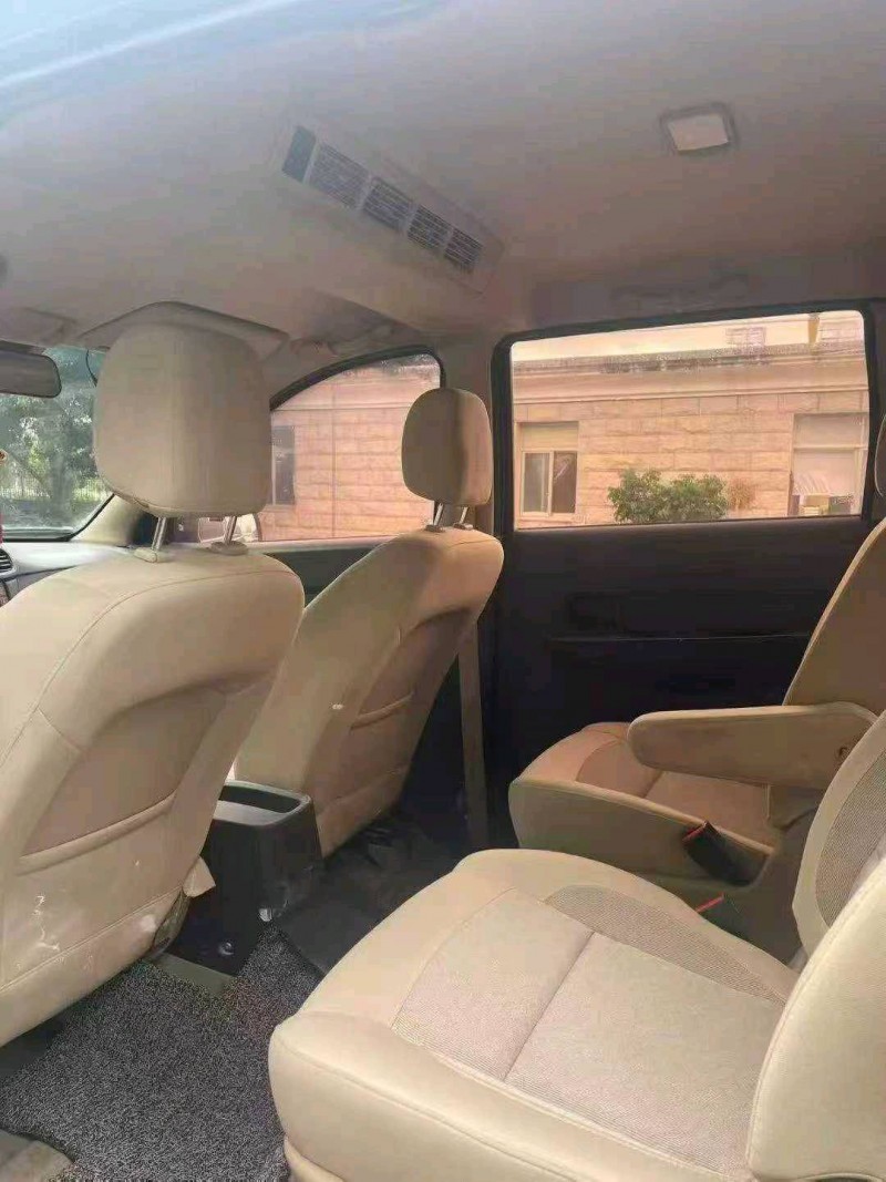 漳州17年五菱汽车宏光5