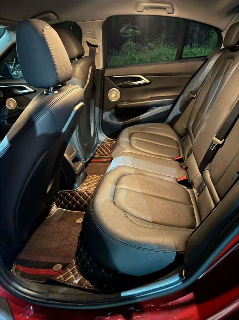 南昌20年宝马1系5