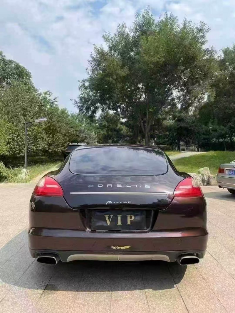 邢台13年保时捷帕拉梅拉9