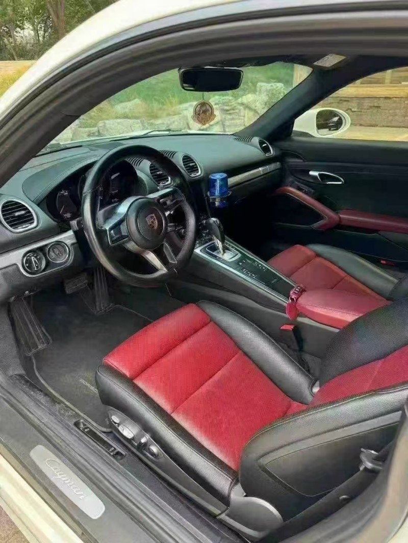 邢台17年保时捷卡曼5