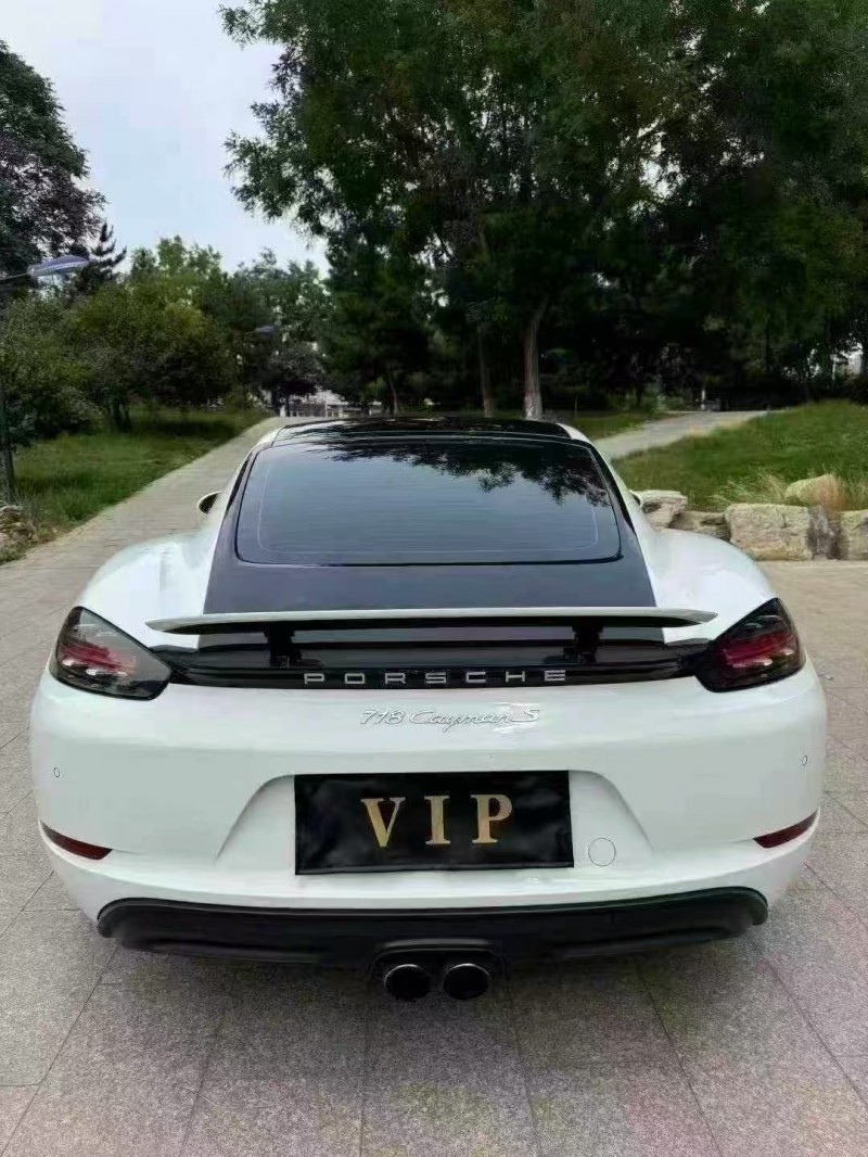 邢台17年保时捷卡曼8