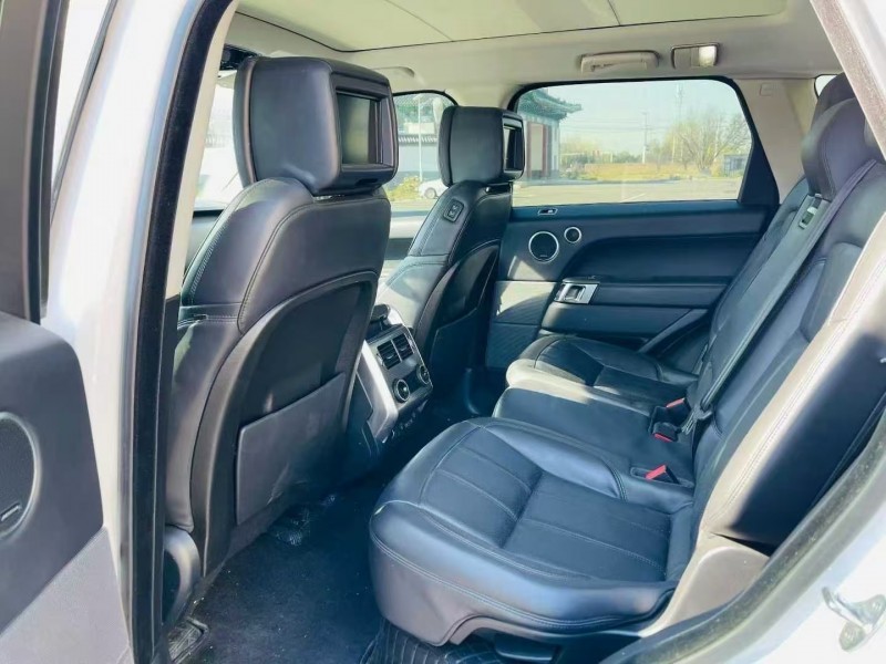 聊城19年路虎揽胜运动4