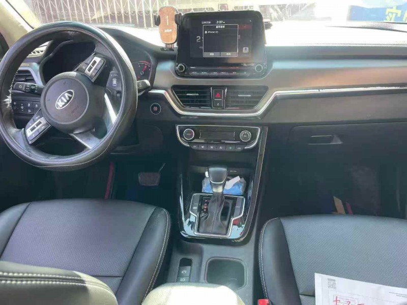 淮安19年起亚智跑6