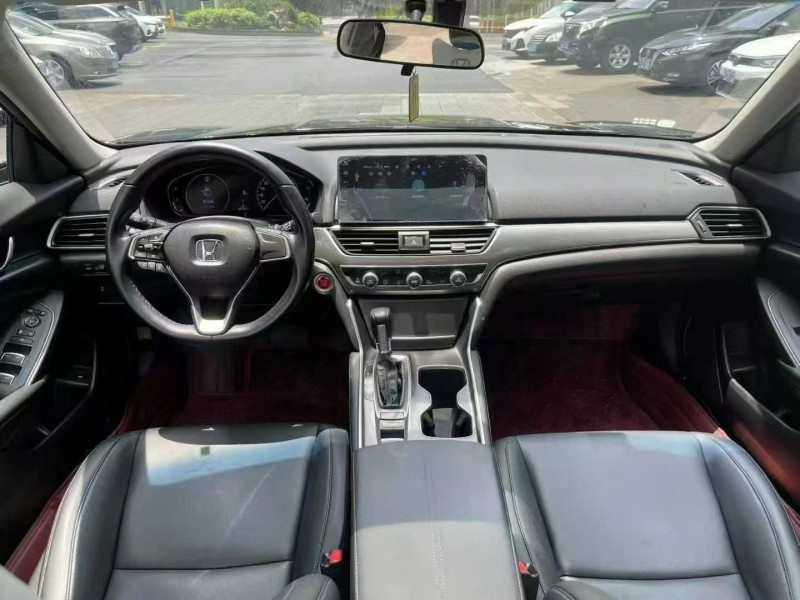佛山23年本田雅阁4