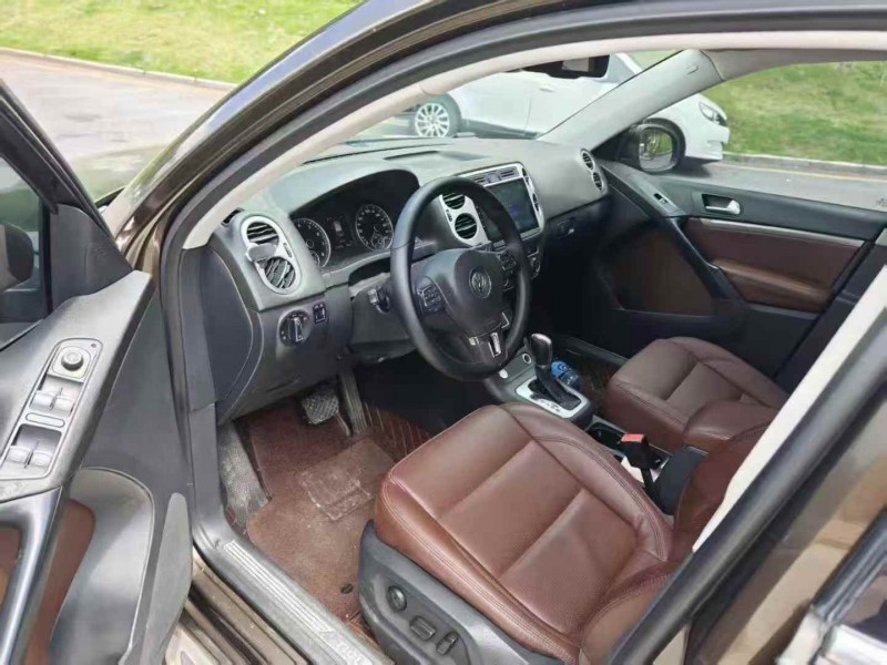 泉州15年大众途观4