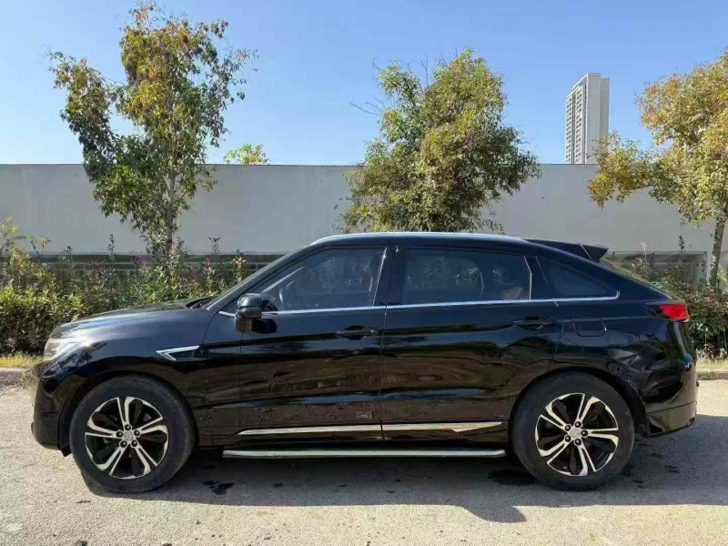 宜昌18年本田URV8