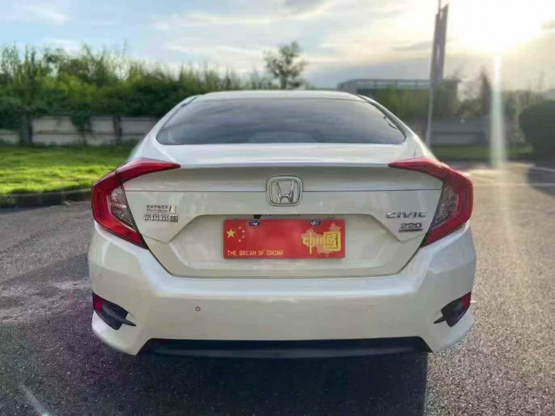 广州21年本田思域5