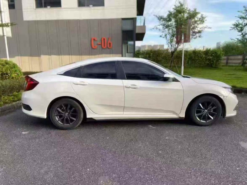 广州21年本田思域6