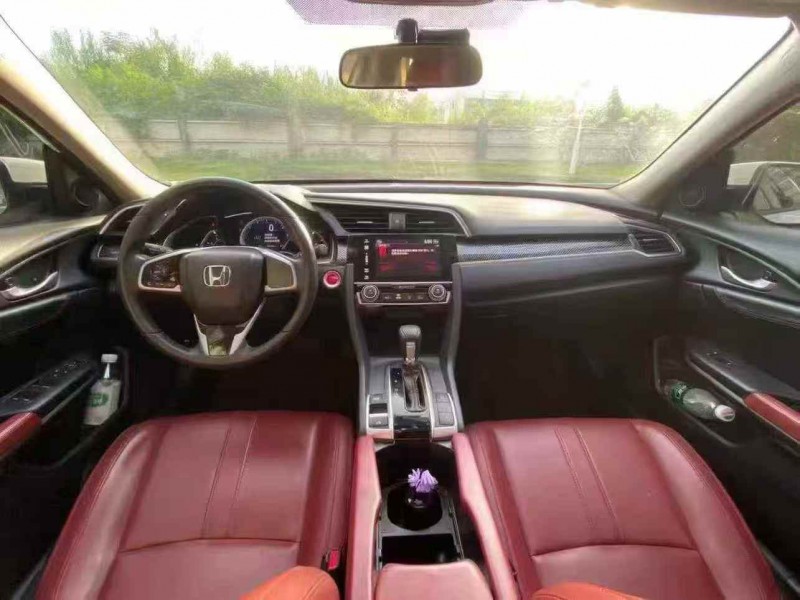 广州21年本田思域7