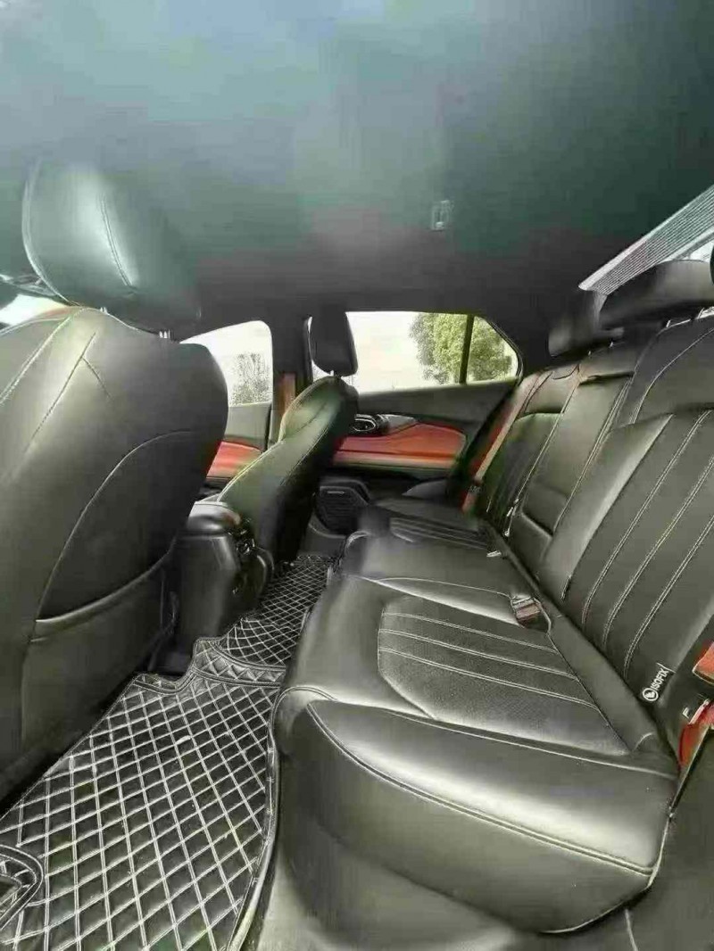 东莞22年传祺影豹6