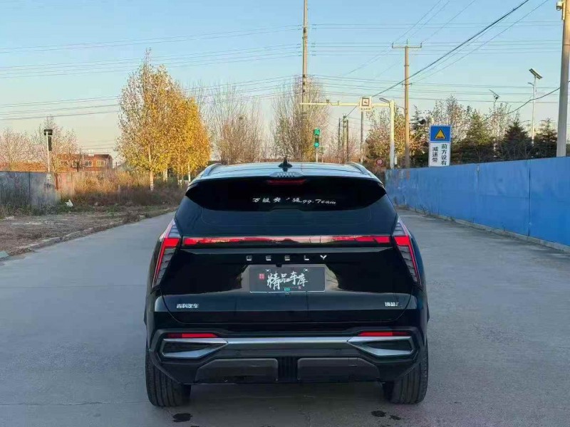 枣庄24年吉利博越7