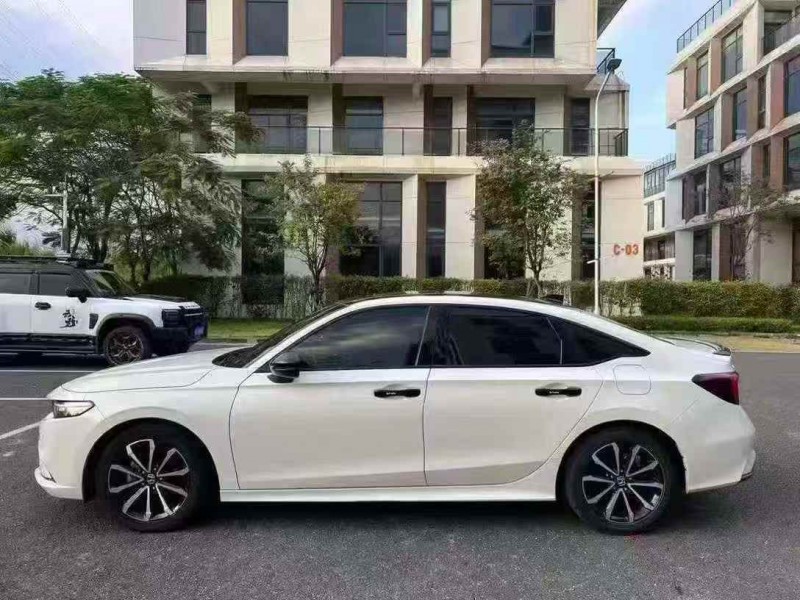 广州22年本田型格4