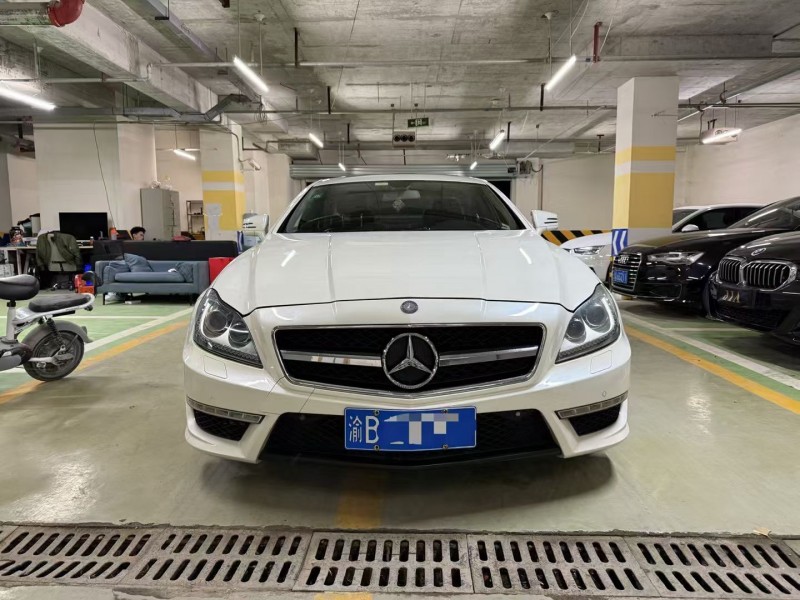 成都14年奔驰CLS1