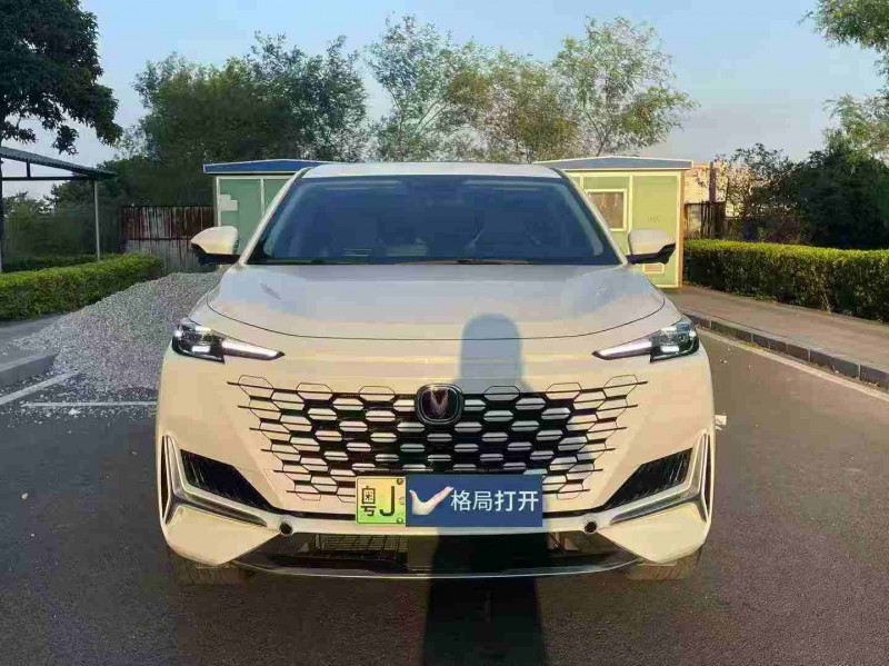 东莞23年长安汽车UNI1