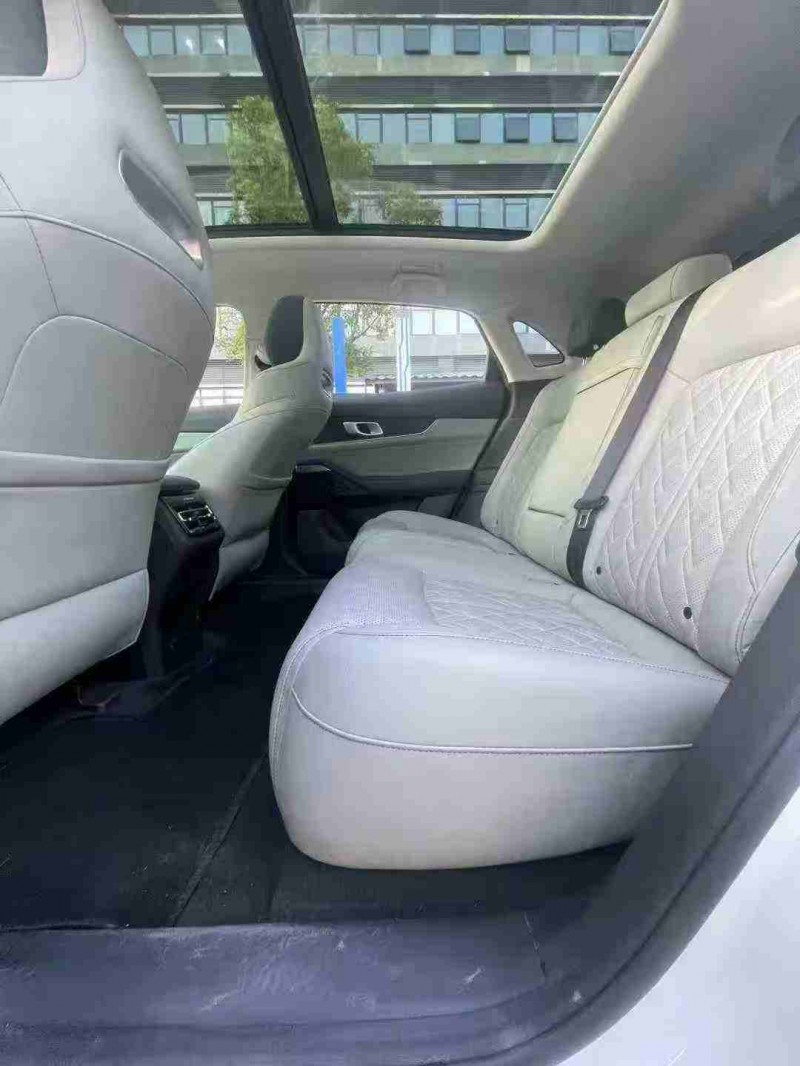 东莞23年长安汽车UNI5