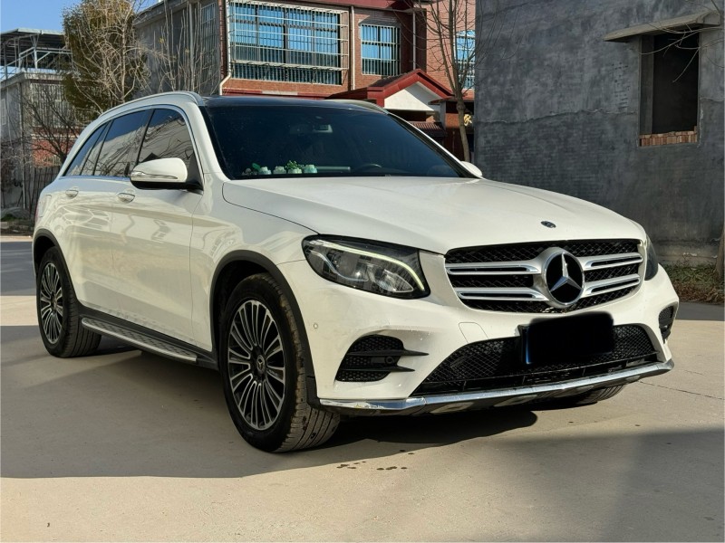 新乡19年奔驰GLC3