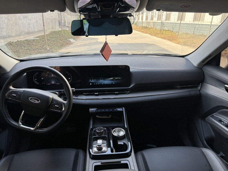 新乡22年福特领睿5