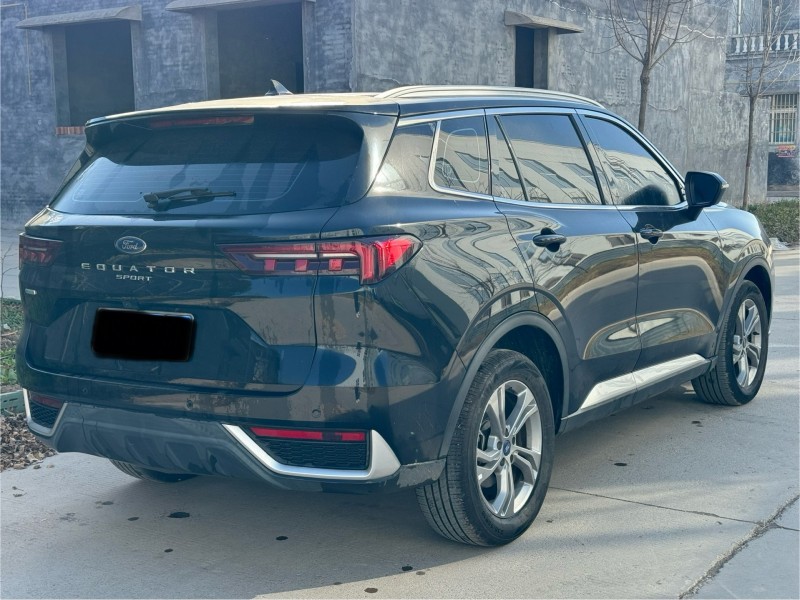 新乡22年福特领睿9