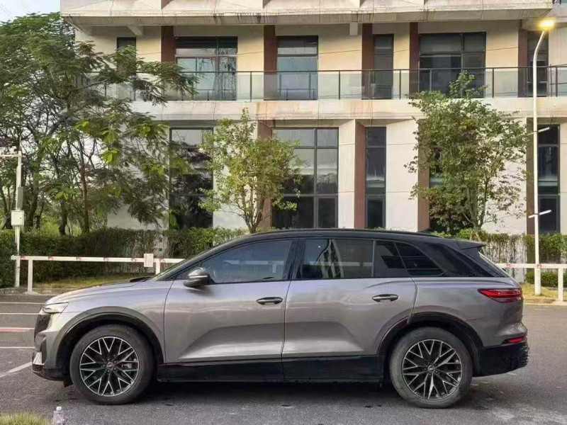 广州23年奥迪Q54