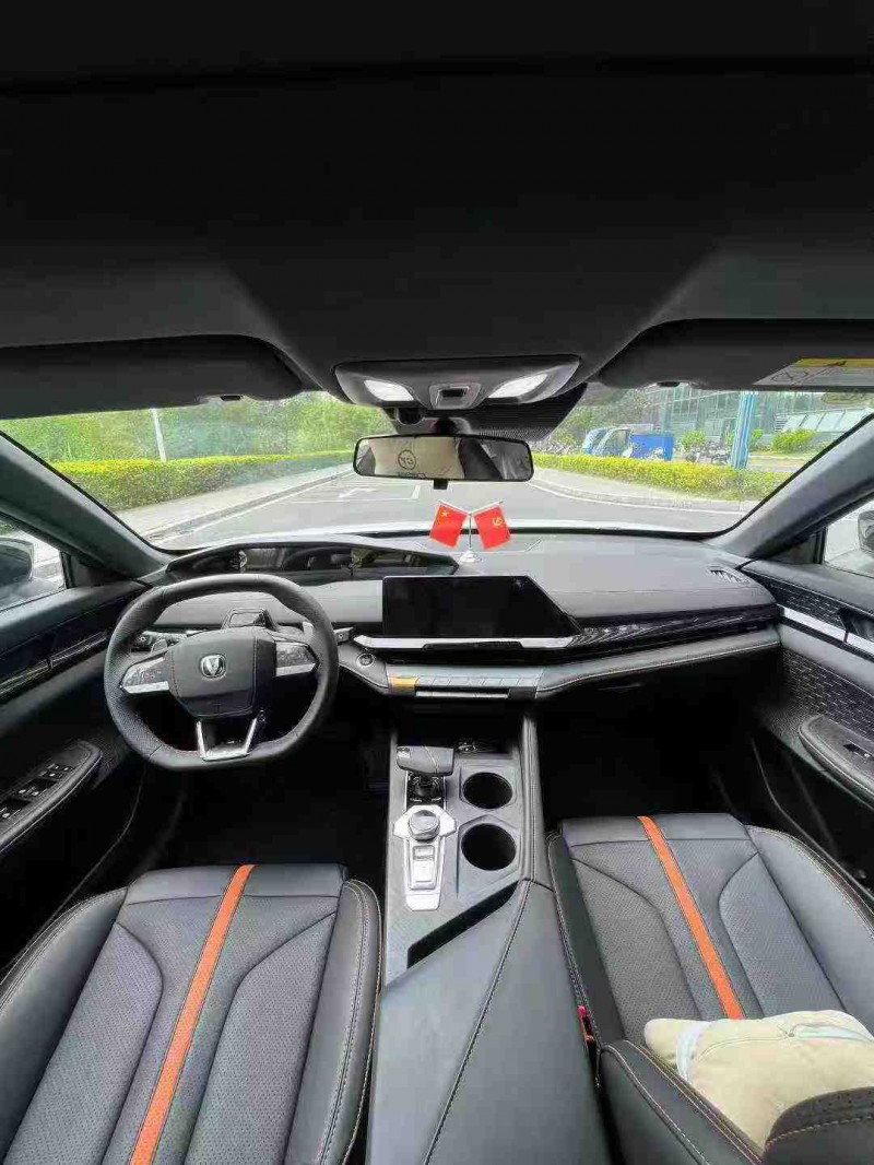 东莞24年长安汽车UNI4