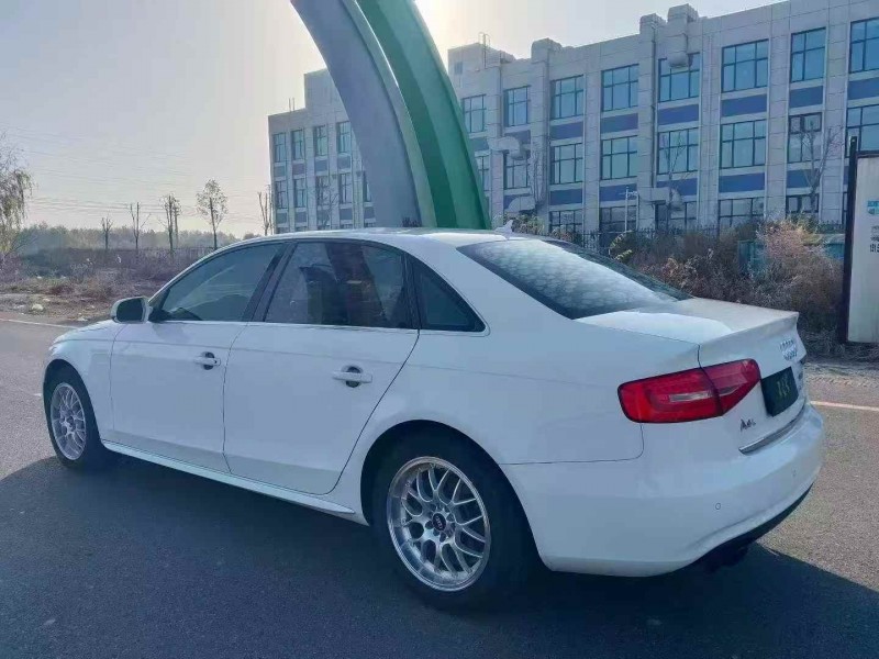 潍坊14年奥迪A4L7