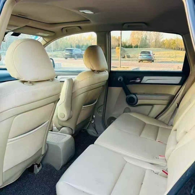 济宁11年本田CRV5