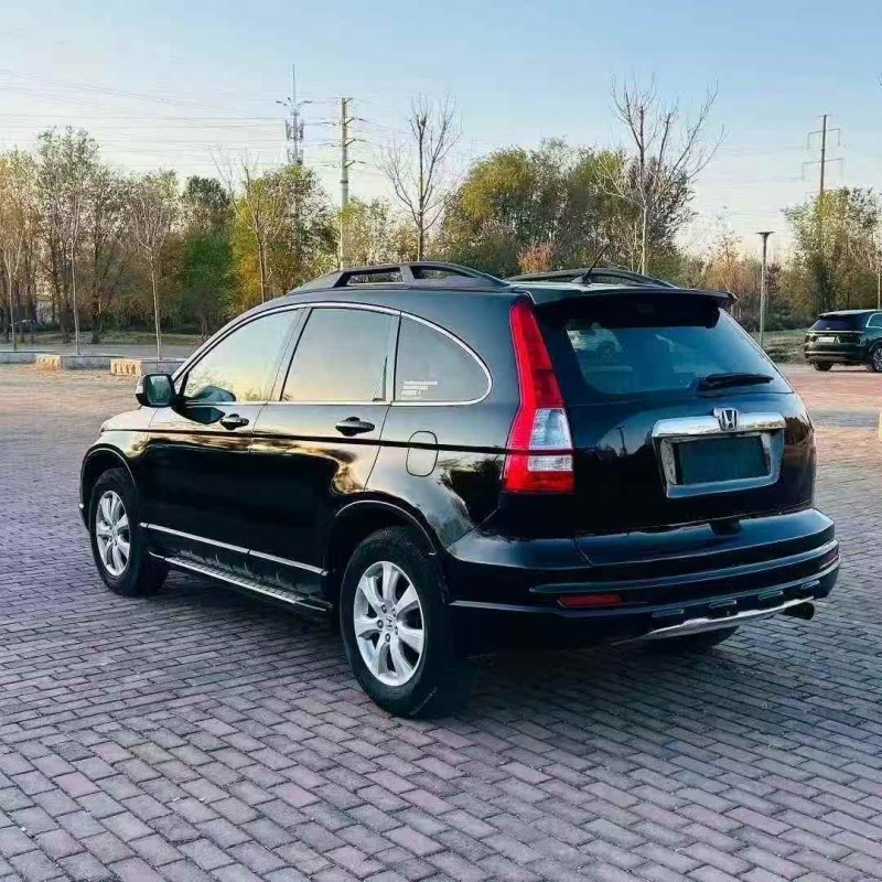济宁11年本田CRV8
