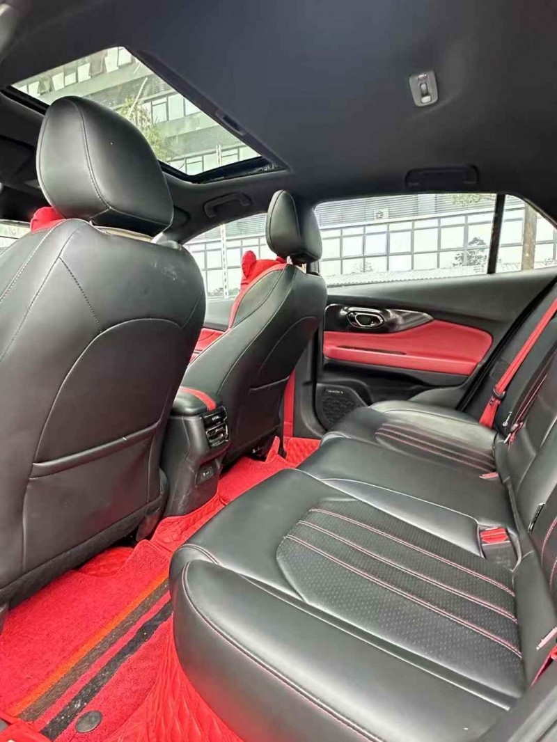 东莞22年传祺影豹6