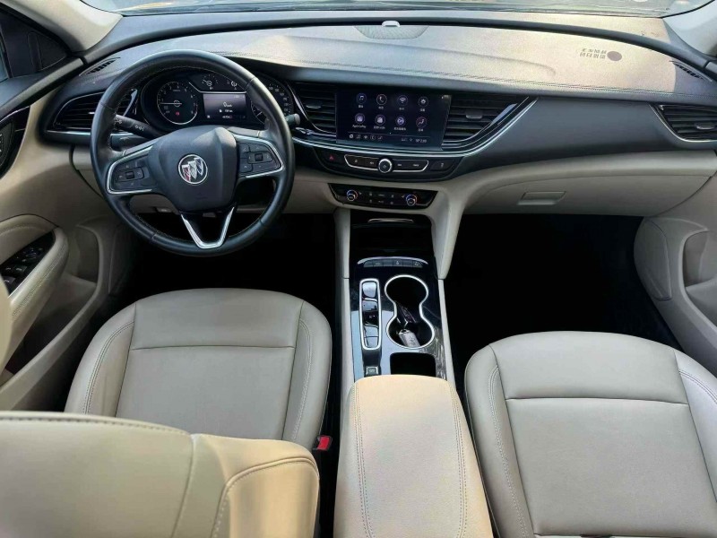 张家口21年别克君威5