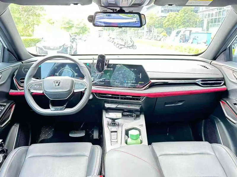 东莞25年长安汽车欧尚6