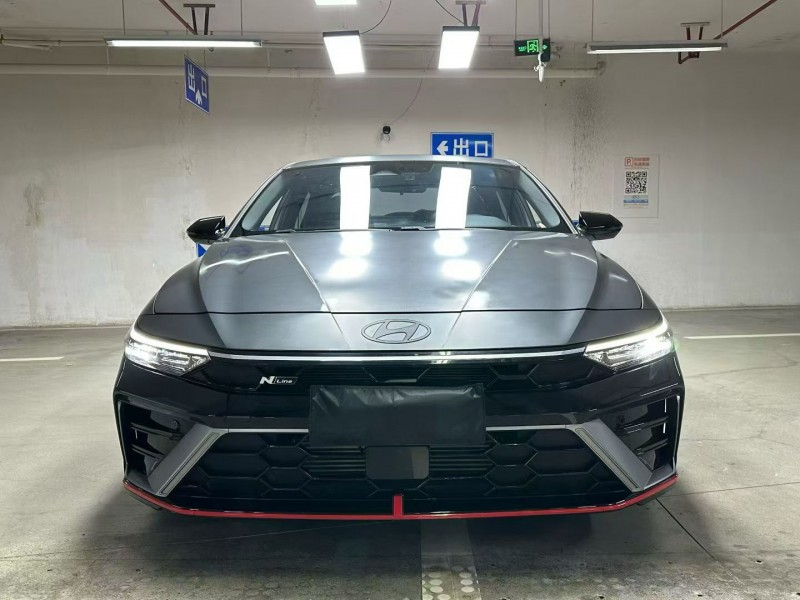 成都24年现代伊兰特1