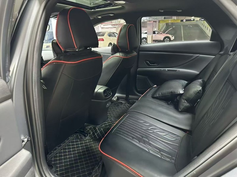 成都24年现代伊兰特5