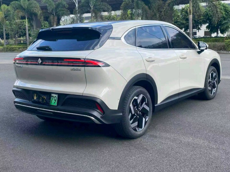 漳州25年宝骏云海8