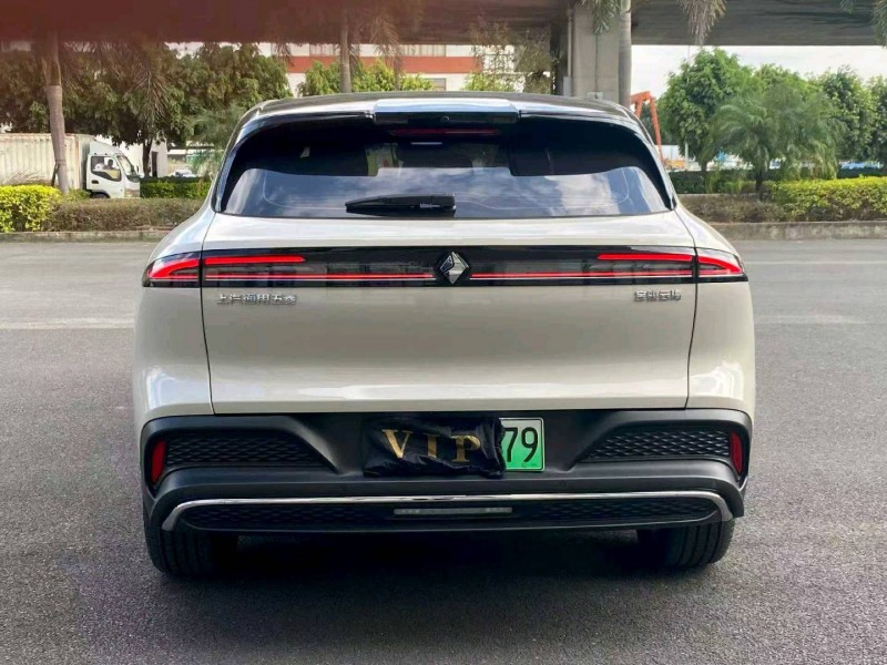 漳州25年宝骏云海9