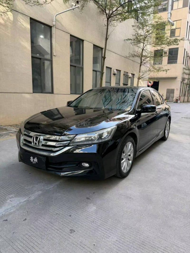 佛山15年本田雅阁3