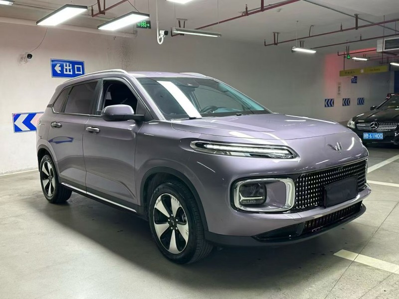 成都24年五菱汽车星云2