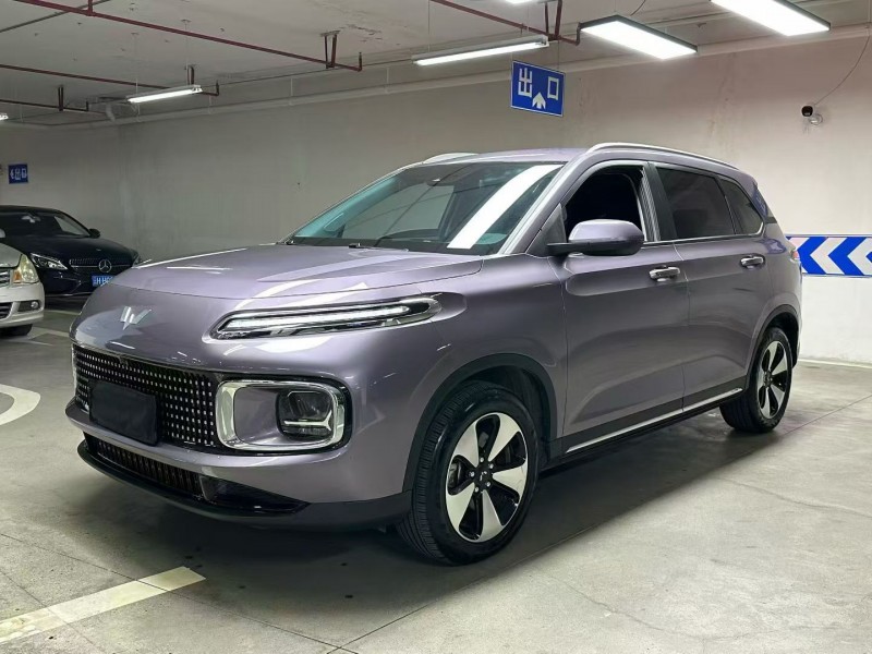 成都24年五菱汽车星云9