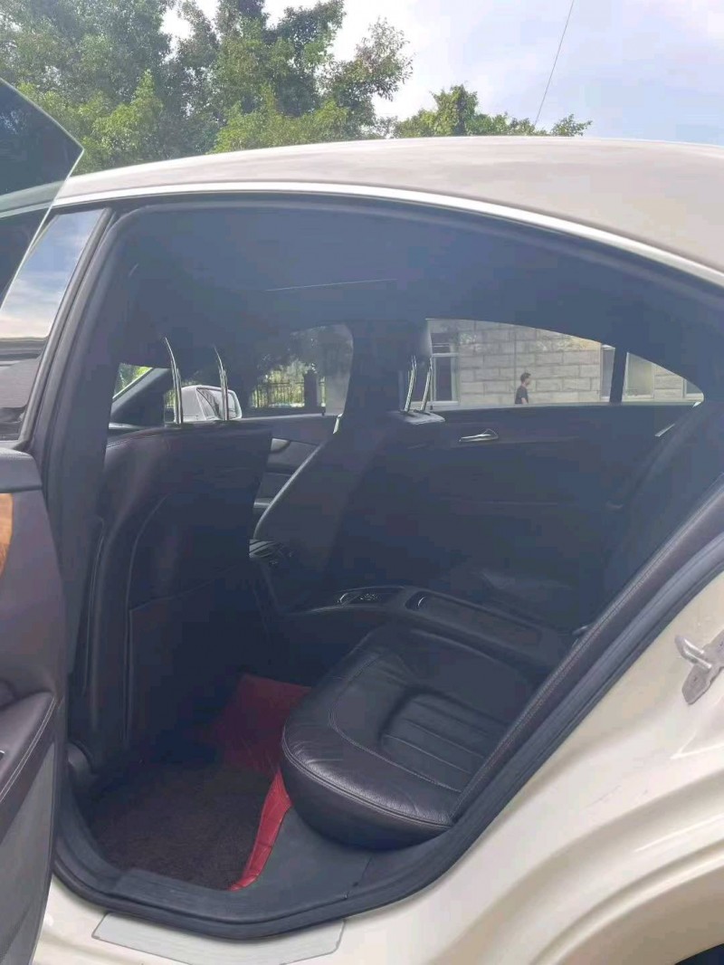 漳州15年奔驰CLS5