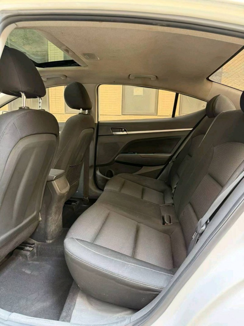 佛山18年现代领动8